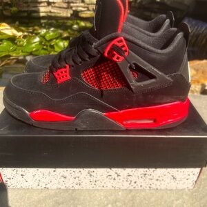Red thunder Jordan 4s